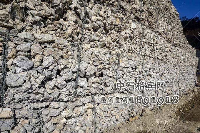 格賓網(wǎng)擋墻